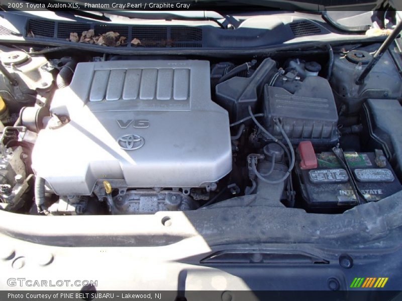 Phantom Gray Pearl / Graphite Gray 2005 Toyota Avalon XLS