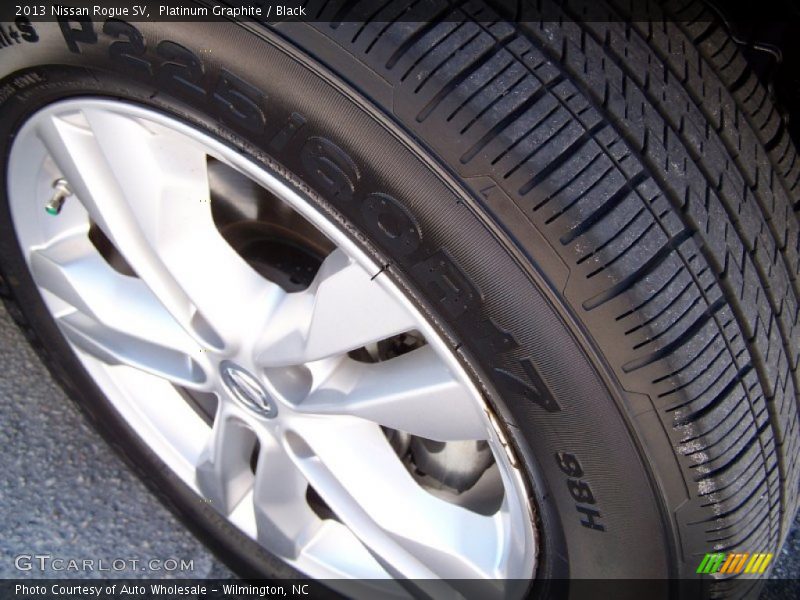 Platinum Graphite / Black 2013 Nissan Rogue SV