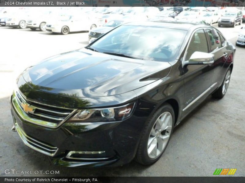 Front 3/4 View of 2014 Impala LTZ