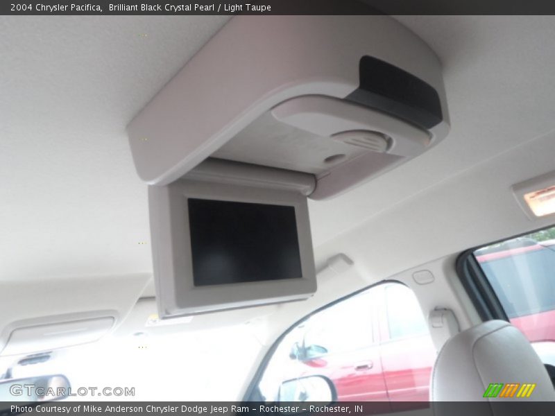 Brilliant Black Crystal Pearl / Light Taupe 2004 Chrysler Pacifica