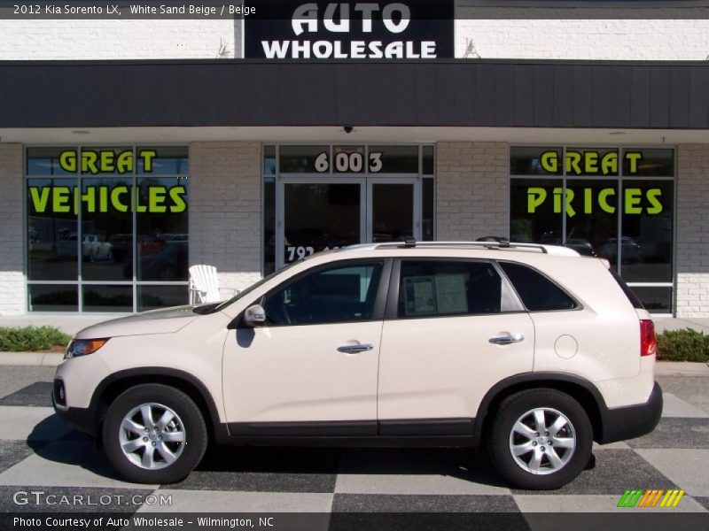 White Sand Beige / Beige 2012 Kia Sorento LX