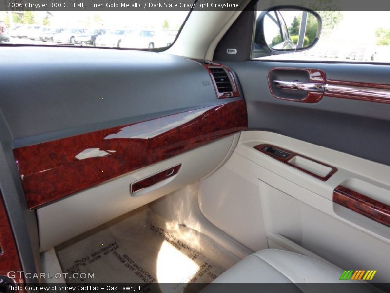 Linen Gold Metallic / Dark Slate Gray/Light Graystone 2006 Chrysler 300 C HEMI