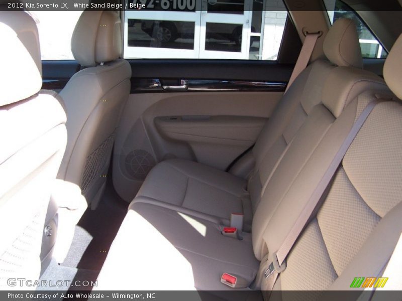 White Sand Beige / Beige 2012 Kia Sorento LX