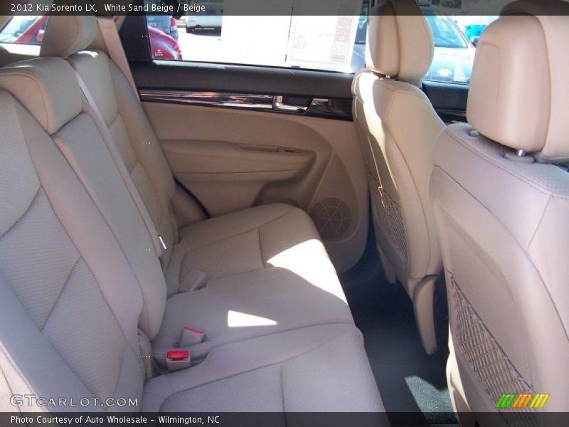 White Sand Beige / Beige 2012 Kia Sorento LX