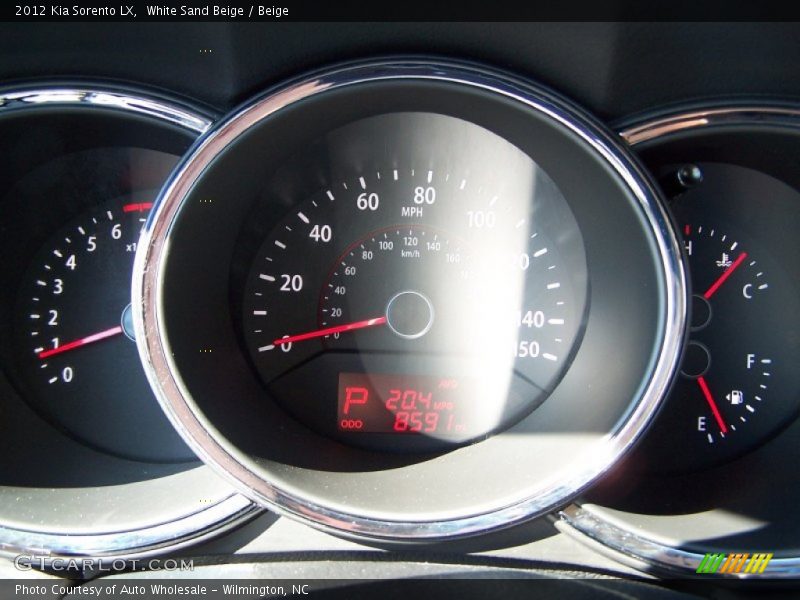 White Sand Beige / Beige 2012 Kia Sorento LX