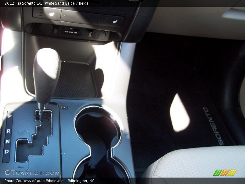 White Sand Beige / Beige 2012 Kia Sorento LX