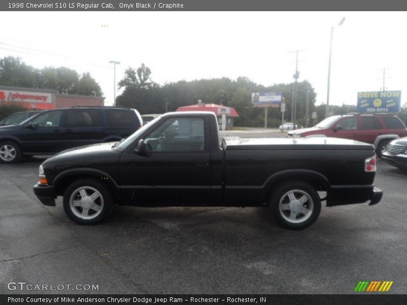 Onyx Black / Graphite 1998 Chevrolet S10 LS Regular Cab