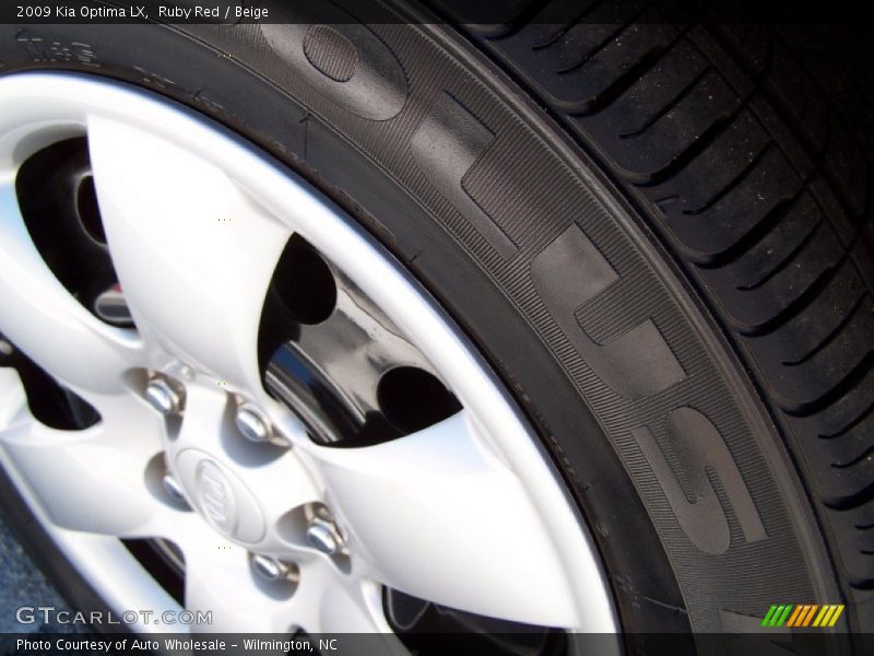Ruby Red / Beige 2009 Kia Optima LX