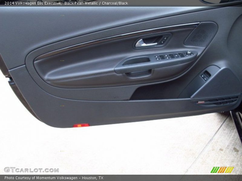 Black Pearl Metallic / Charcoal/Black 2014 Volkswagen Eos Executive