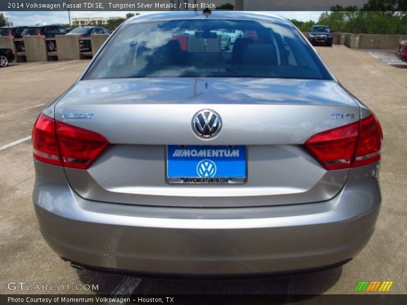 Tungsten Silver Metallic / Titan Black 2014 Volkswagen Passat TDI SE