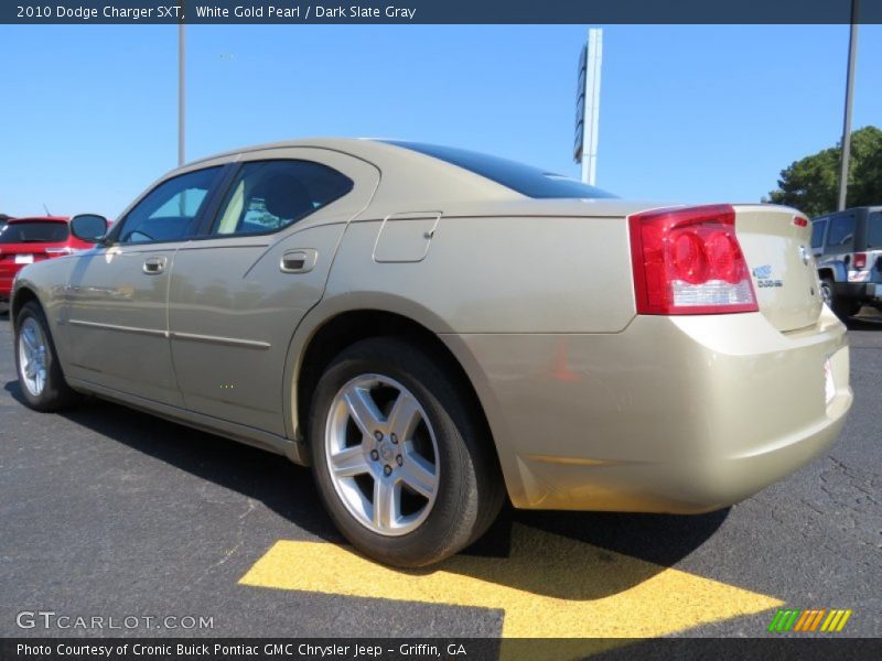White Gold Pearl / Dark Slate Gray 2010 Dodge Charger SXT