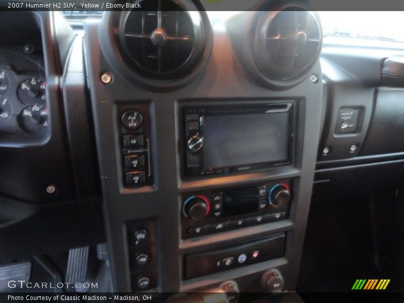 Yellow / Ebony Black 2007 Hummer H2 SUV