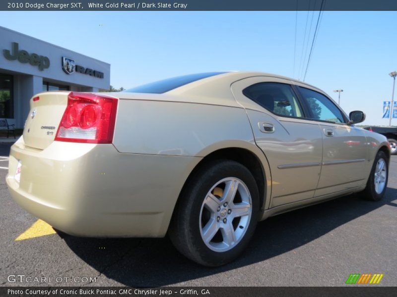 White Gold Pearl / Dark Slate Gray 2010 Dodge Charger SXT