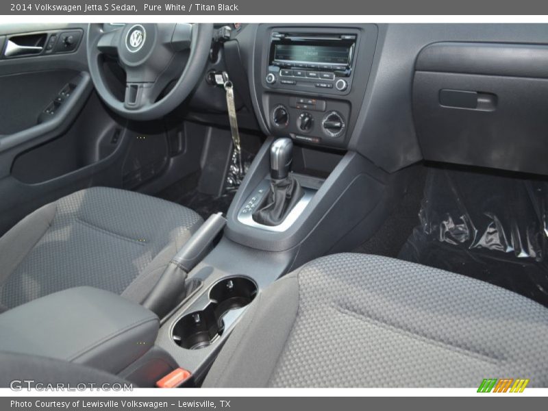 Pure White / Titan Black 2014 Volkswagen Jetta S Sedan