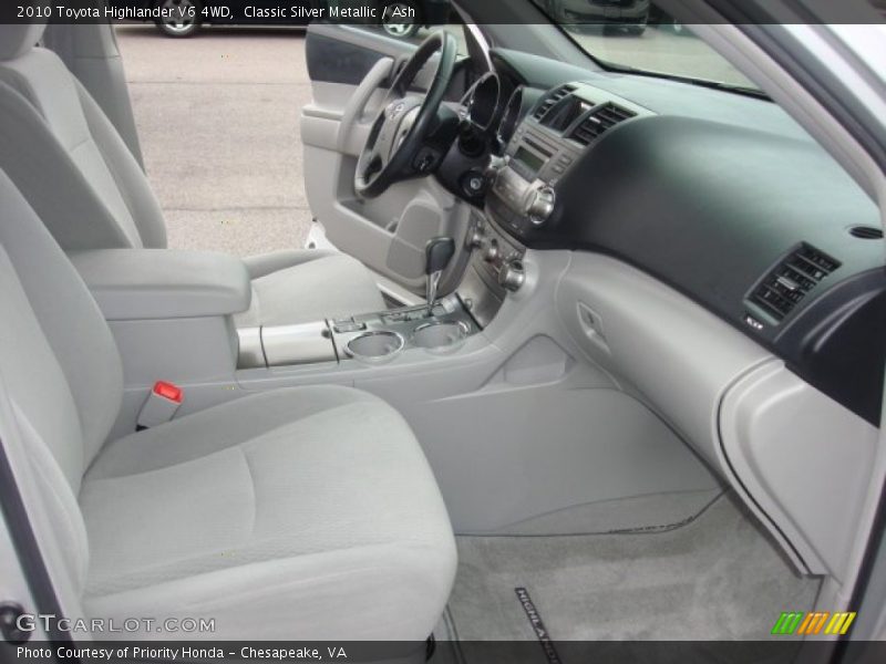 Classic Silver Metallic / Ash 2010 Toyota Highlander V6 4WD