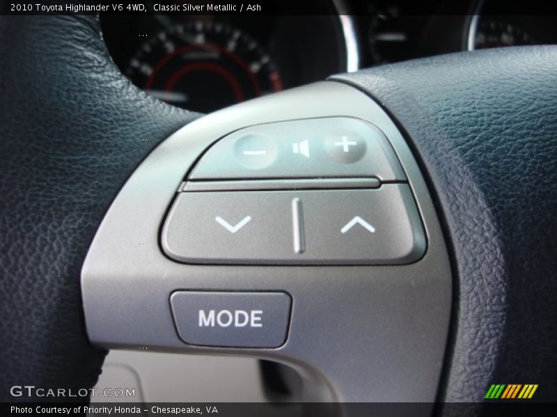 Classic Silver Metallic / Ash 2010 Toyota Highlander V6 4WD