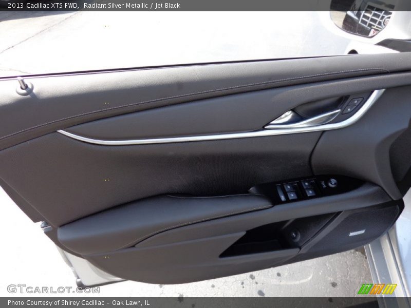 Radiant Silver Metallic / Jet Black 2013 Cadillac XTS FWD