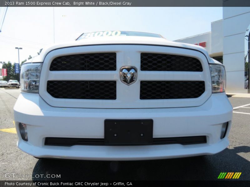 Bright White / Black/Diesel Gray 2013 Ram 1500 Express Crew Cab