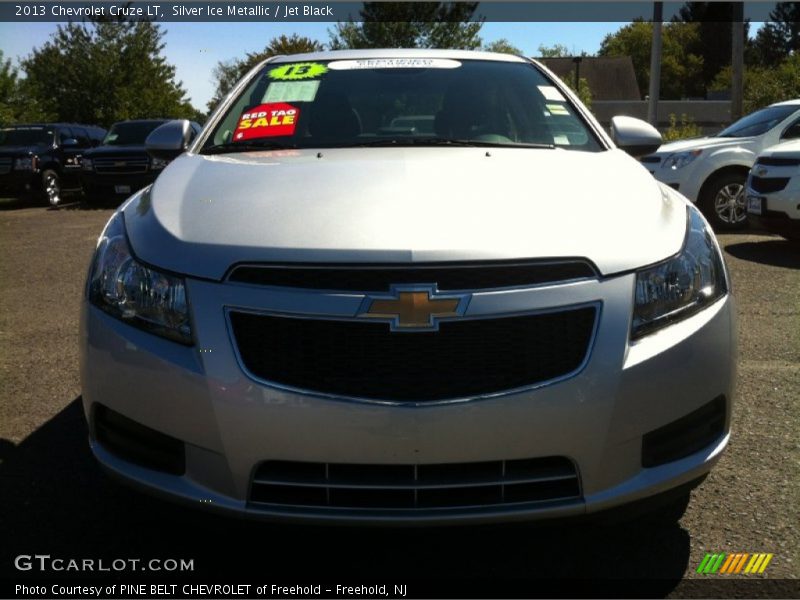 Silver Ice Metallic / Jet Black 2013 Chevrolet Cruze LT