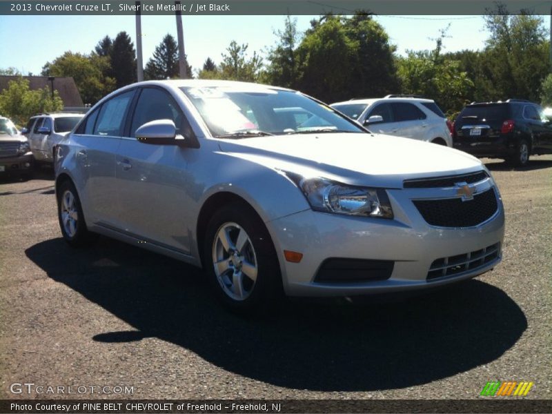 Silver Ice Metallic / Jet Black 2013 Chevrolet Cruze LT