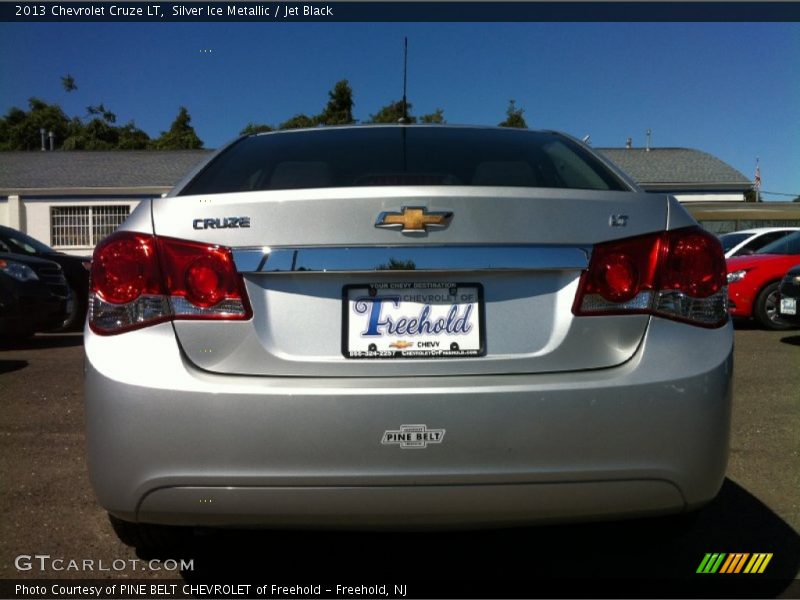 Silver Ice Metallic / Jet Black 2013 Chevrolet Cruze LT