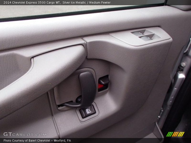 Controls of 2014 Express 3500 Cargo WT