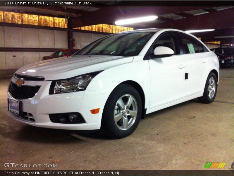 Summit White / Jet Black 2014 Chevrolet Cruze LT
