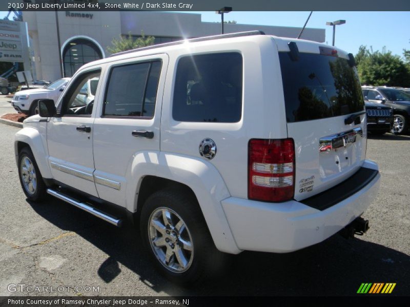 Stone White / Dark Slate Gray 2010 Jeep Liberty Limited 4x4