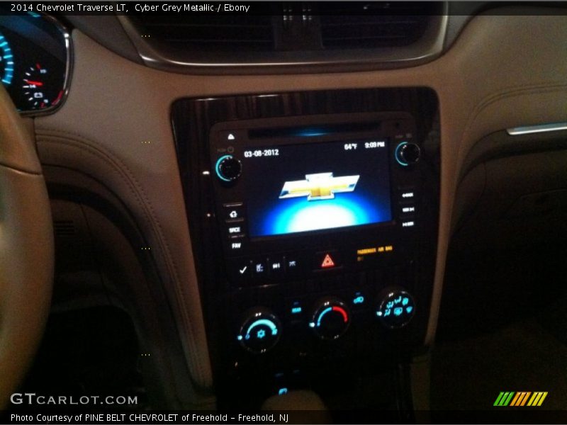 Cyber Grey Metallic / Ebony 2014 Chevrolet Traverse LT