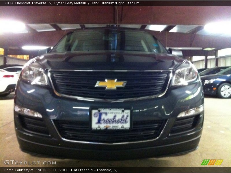 Cyber Grey Metallic / Dark Titanium/Light Titanium 2014 Chevrolet Traverse LS