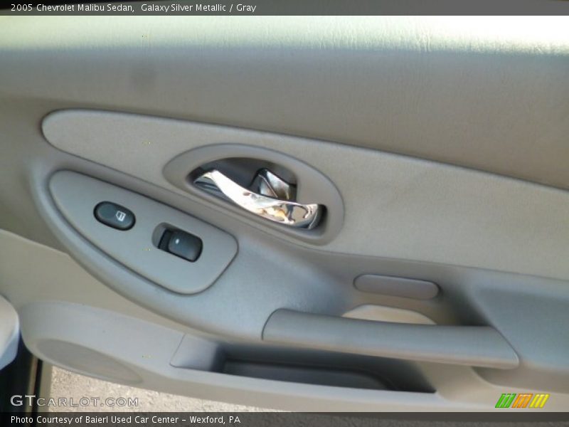 Galaxy Silver Metallic / Gray 2005 Chevrolet Malibu Sedan
