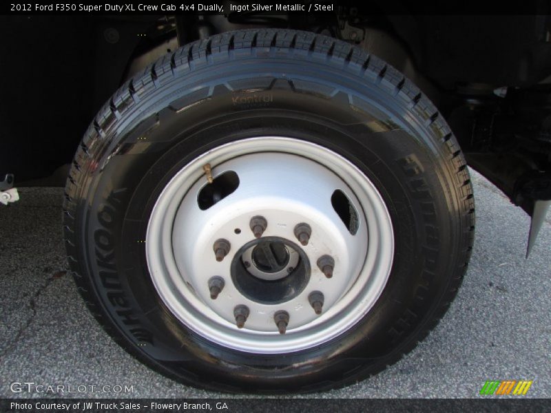  2012 F350 Super Duty XL Crew Cab 4x4 Dually Wheel