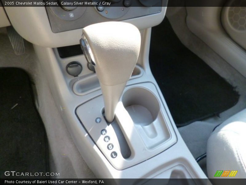 Galaxy Silver Metallic / Gray 2005 Chevrolet Malibu Sedan