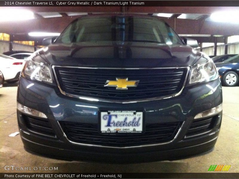 Cyber Grey Metallic / Dark Titanium/Light Titanium 2014 Chevrolet Traverse LS