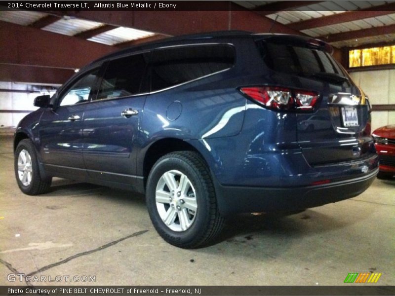 Atlantis Blue Metallic / Ebony 2014 Chevrolet Traverse LT