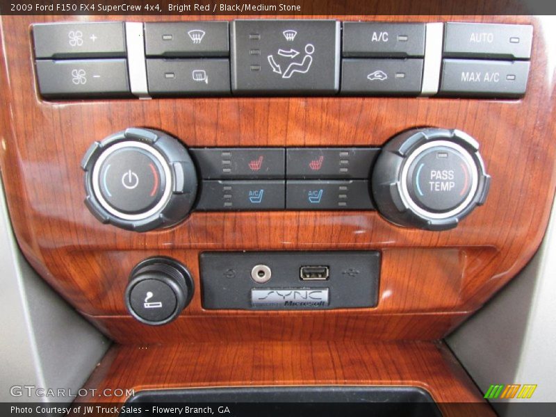 Bright Red / Black/Medium Stone 2009 Ford F150 FX4 SuperCrew 4x4