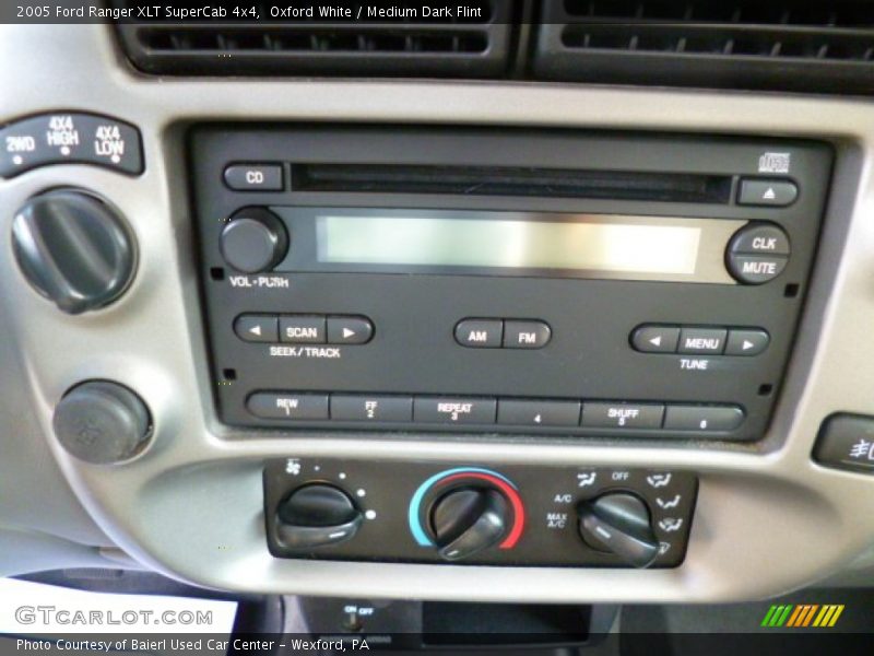 Oxford White / Medium Dark Flint 2005 Ford Ranger XLT SuperCab 4x4