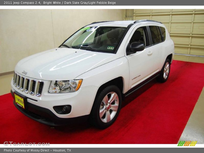Bright White / Dark Slate Gray/Light Pebble Beige 2011 Jeep Compass 2.4