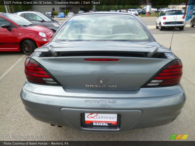 Graystone Metallic / Dark Taupe 2005 Pontiac Grand Am SE Sedan