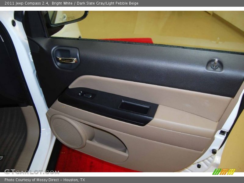 Bright White / Dark Slate Gray/Light Pebble Beige 2011 Jeep Compass 2.4