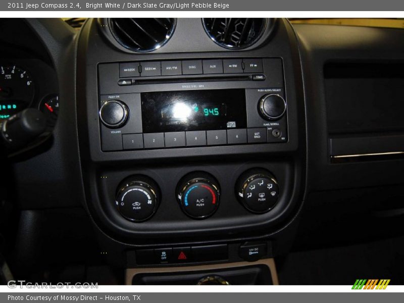 Bright White / Dark Slate Gray/Light Pebble Beige 2011 Jeep Compass 2.4