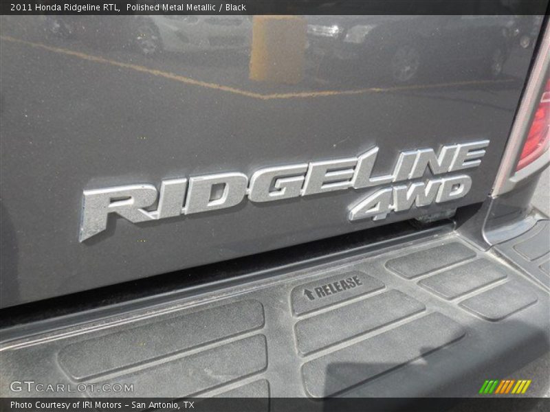 Polished Metal Metallic / Black 2011 Honda Ridgeline RTL