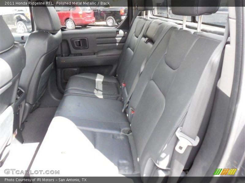 Polished Metal Metallic / Black 2011 Honda Ridgeline RTL