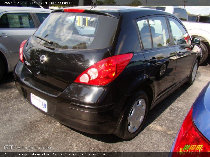 Super Black / Charcoal 2007 Nissan Versa S