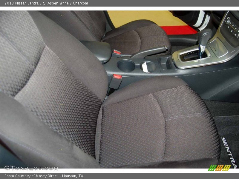 Aspen White / Charcoal 2013 Nissan Sentra SR