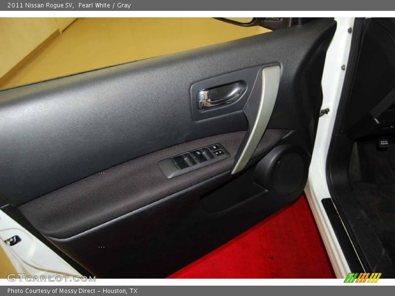 Pearl White / Gray 2011 Nissan Rogue SV