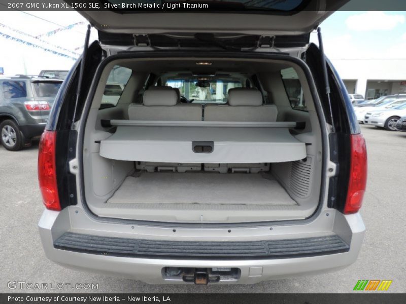 Silver Birch Metallic / Light Titanium 2007 GMC Yukon XL 1500 SLE