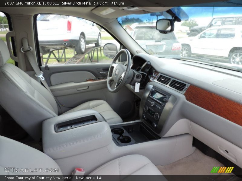 Silver Birch Metallic / Light Titanium 2007 GMC Yukon XL 1500 SLE