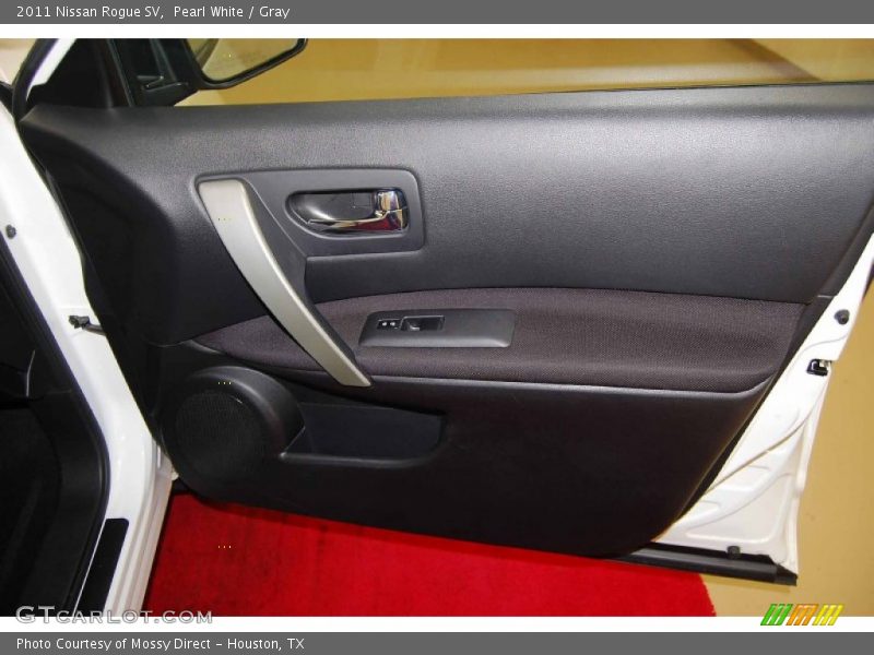 Pearl White / Gray 2011 Nissan Rogue SV