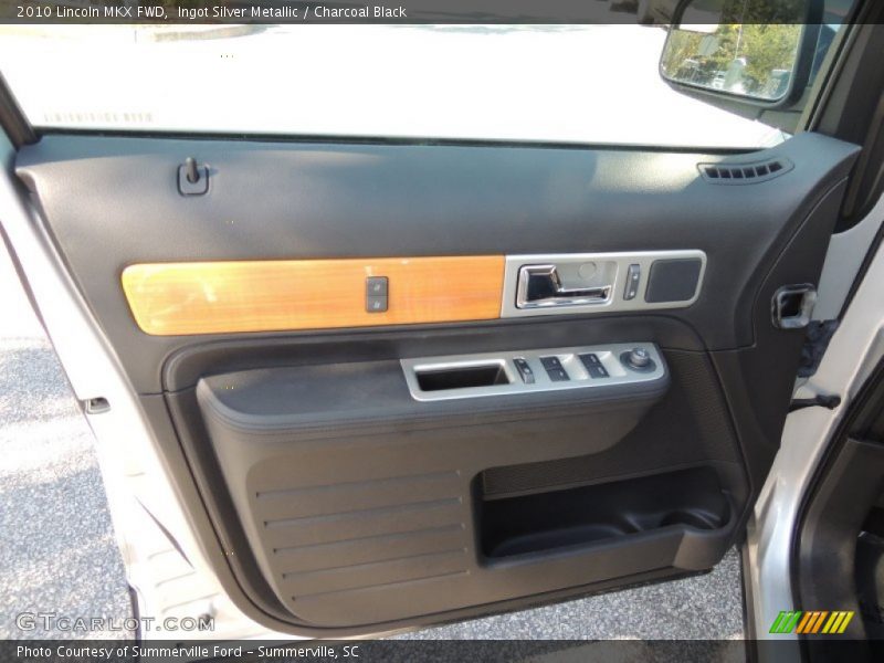 Ingot Silver Metallic / Charcoal Black 2010 Lincoln MKX FWD